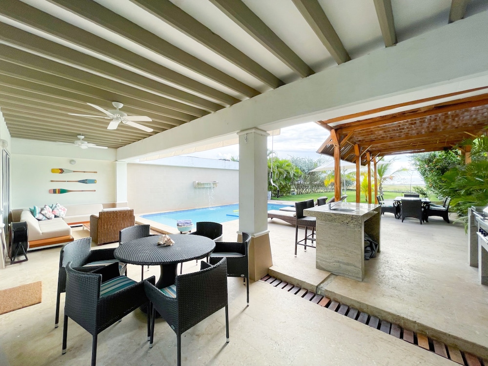 CASA DEL MAR