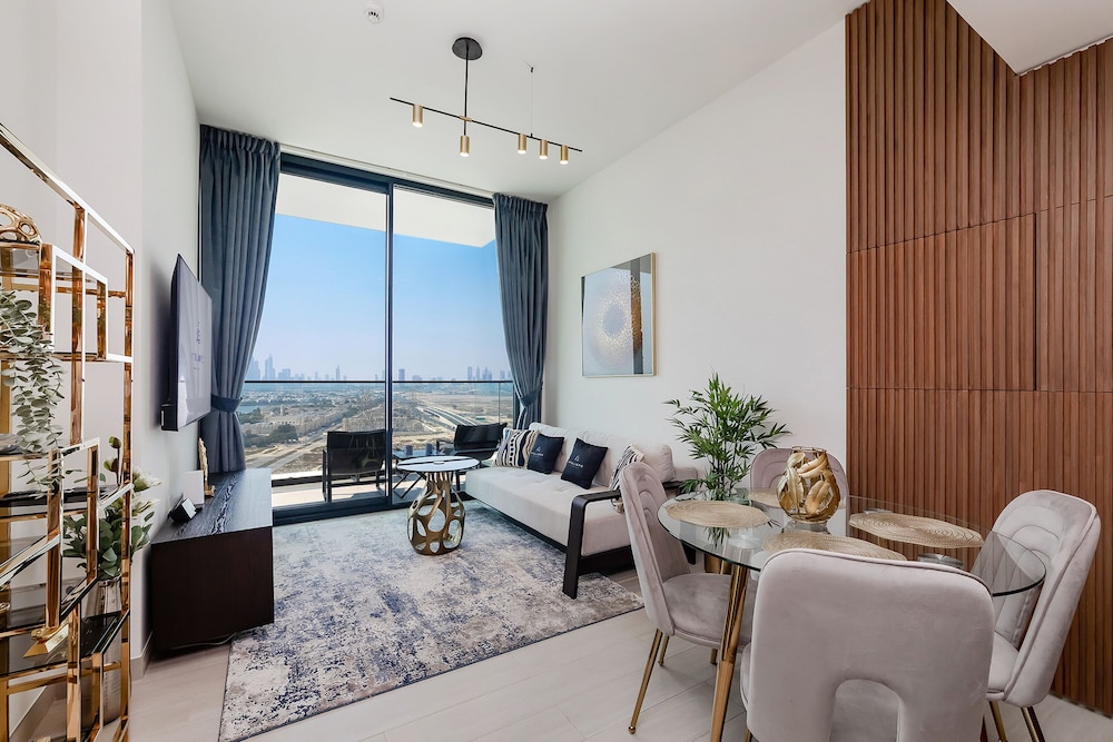 Luxury 1BR at Binghatti Onyx JVC