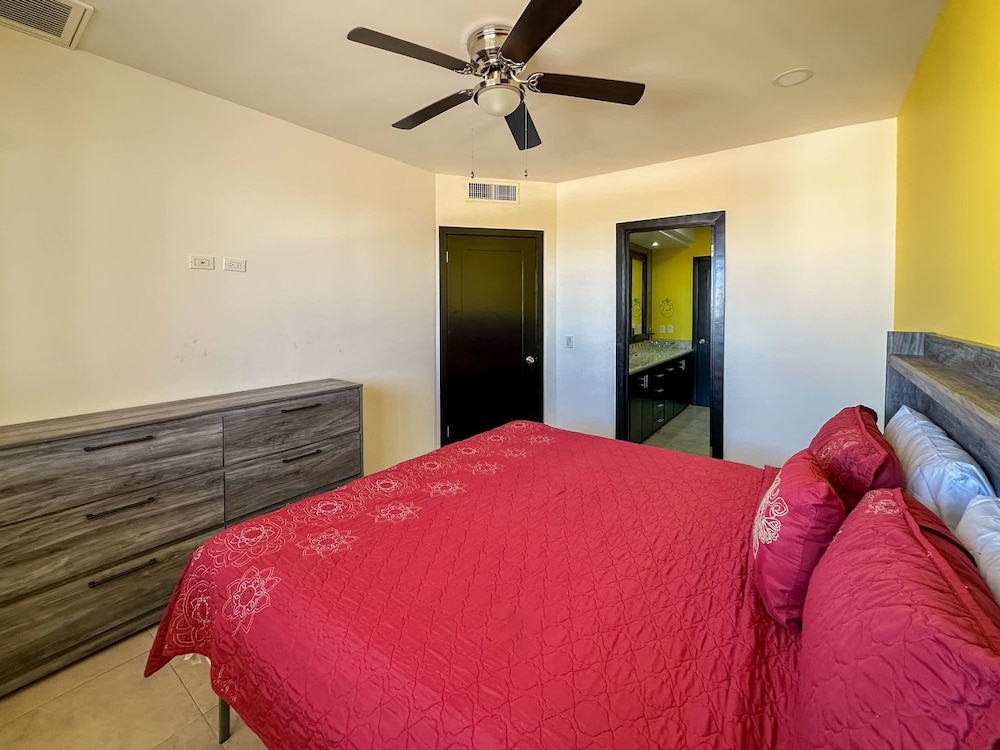 2BR Sunset Escape for Families