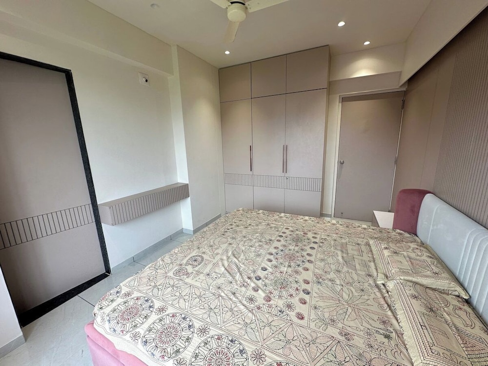 Spacious 3BHK Retreat in Ahmedabad