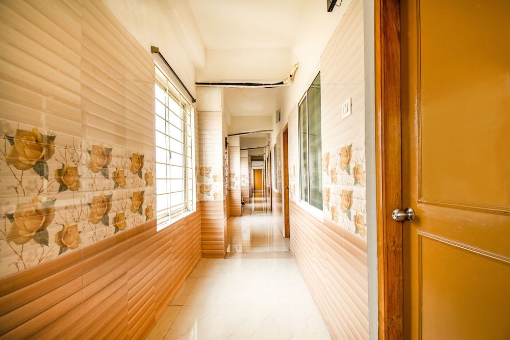 FabHotel SSB Residency