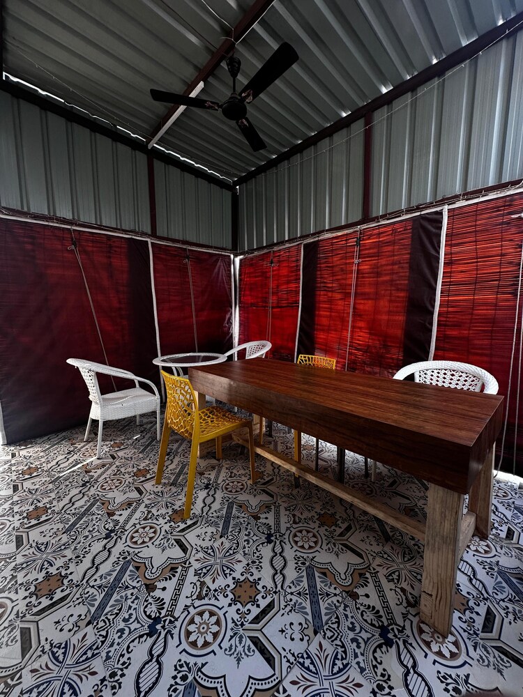 Sunita Residency