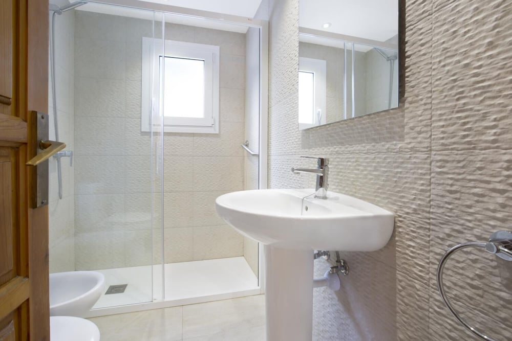 Bravo in Llafranc With 3 Bedrooms and 1 Bathrooms