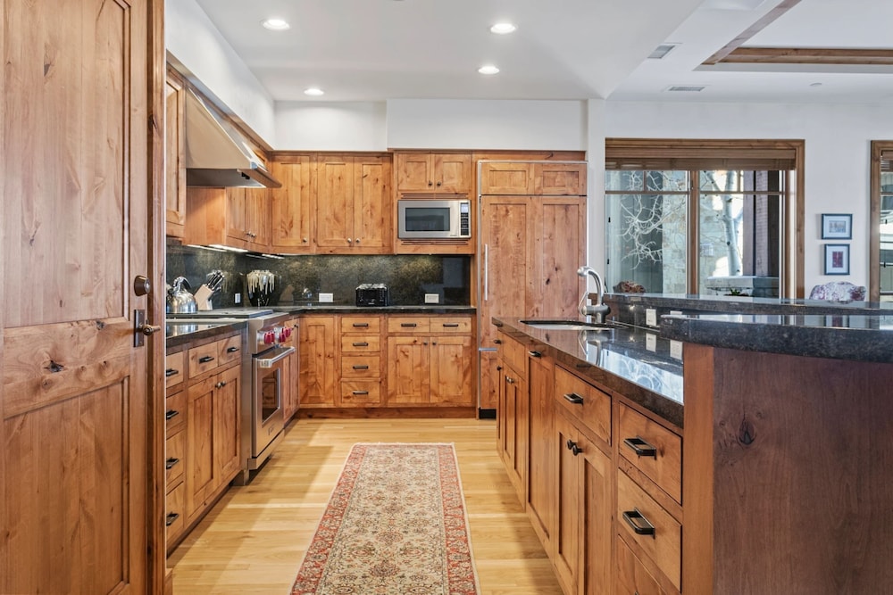 Shooting Star Lodge at Deer Valley Resort - Three Bedroom Residence #205 3 Condo