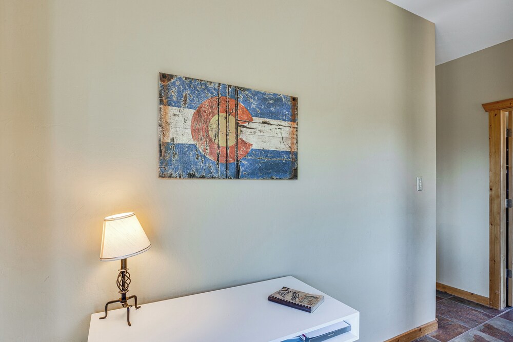 Hunt, Fish & Explore: Mtn-view Home in Hotchkiss