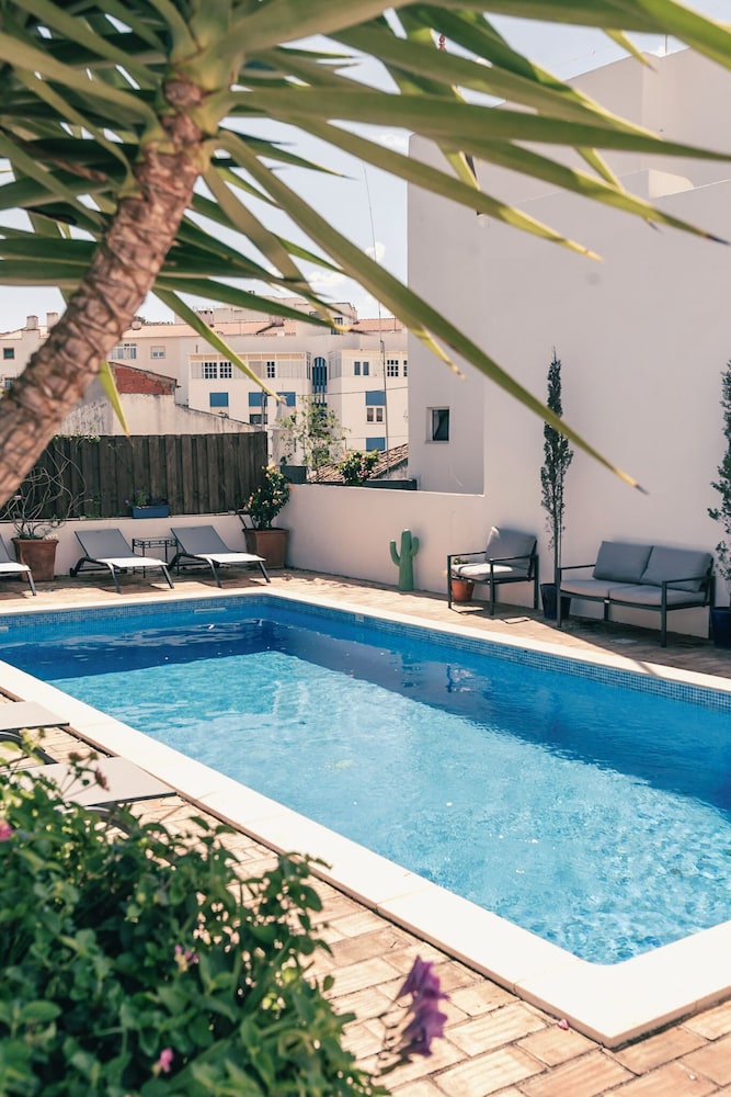 Bo Boutique Hotel & Hairshop