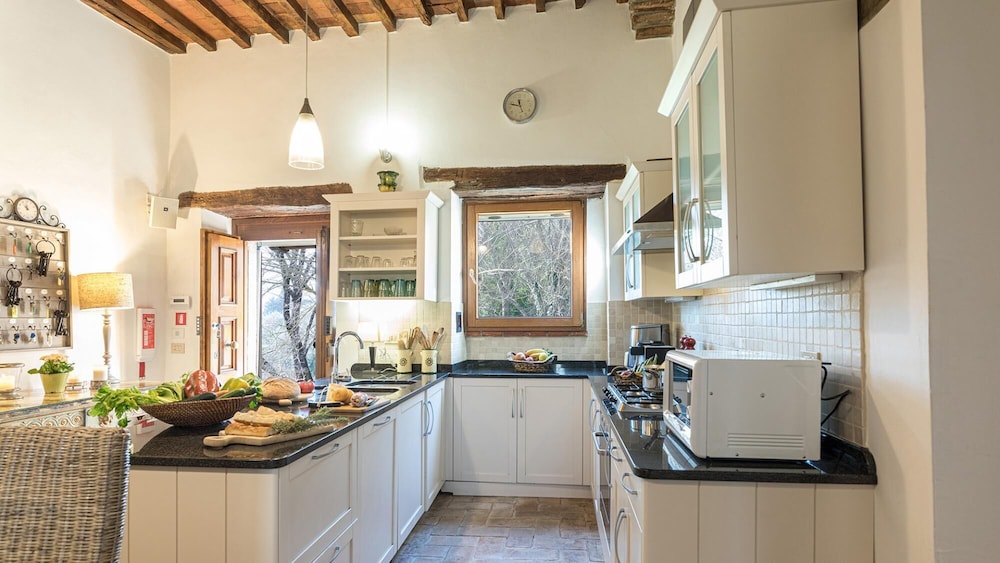 Villa Santa Margherita 12 view 5