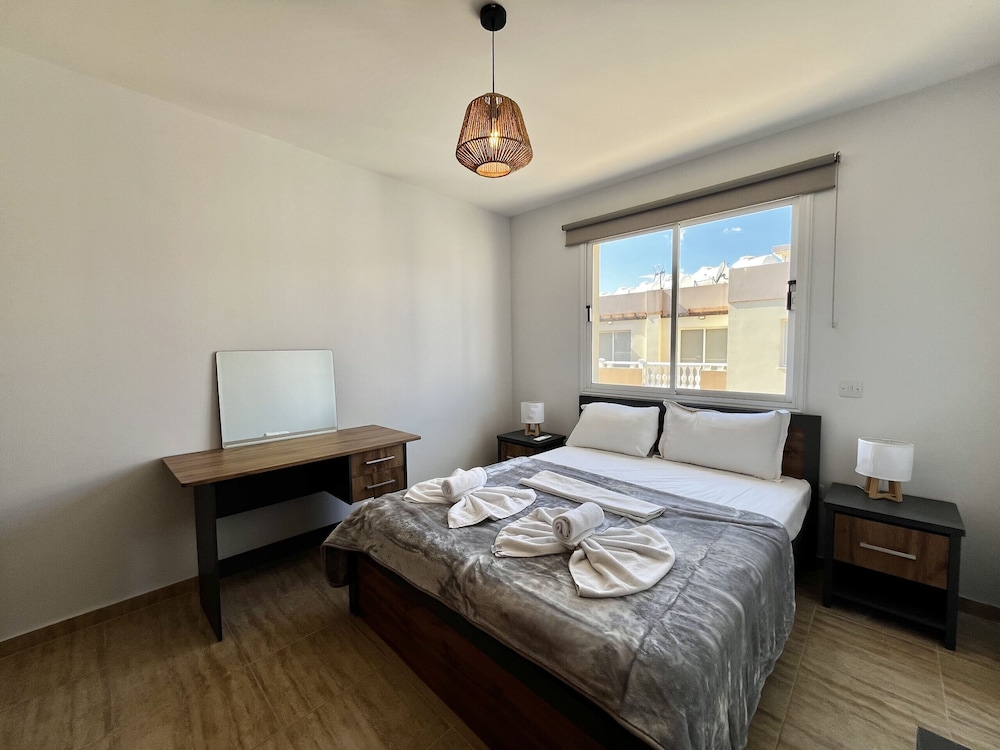 41 KAP - Stay Paradise Apartment