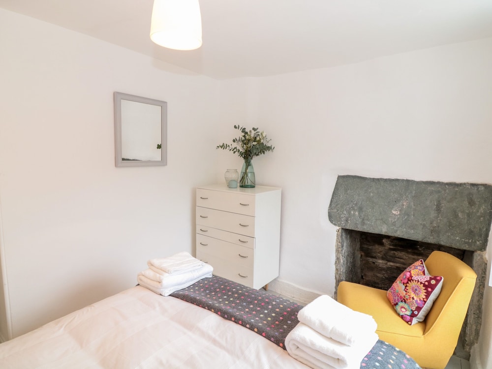 1 Jubilee Cottage