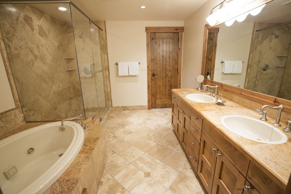 WestWall Lodge - Property Image 112