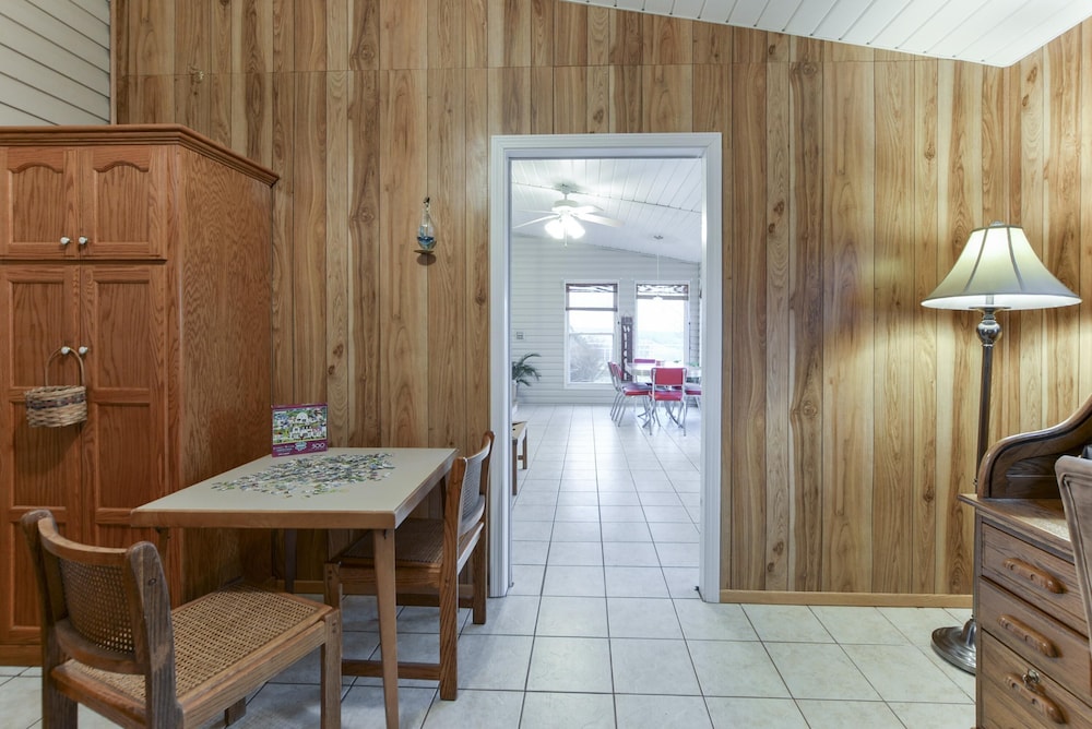 Omaha Vacations - Llama House - Property Image 58