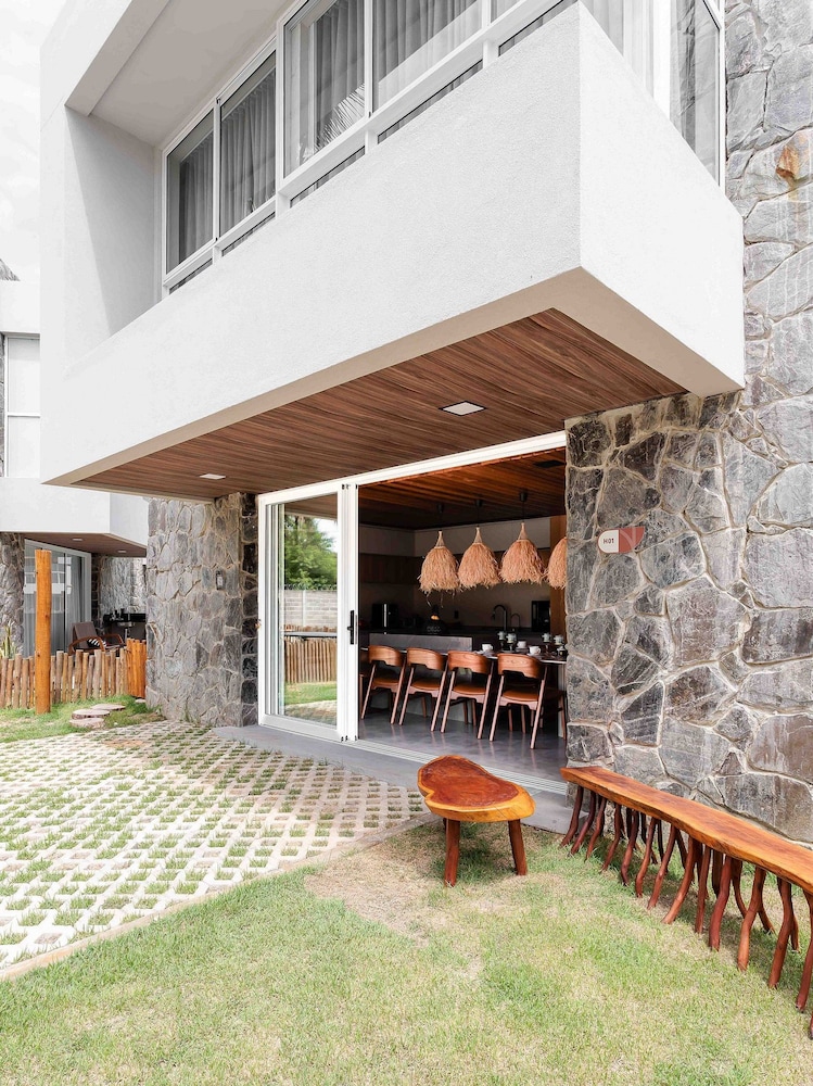 Casa Kumari - By Living Milagres