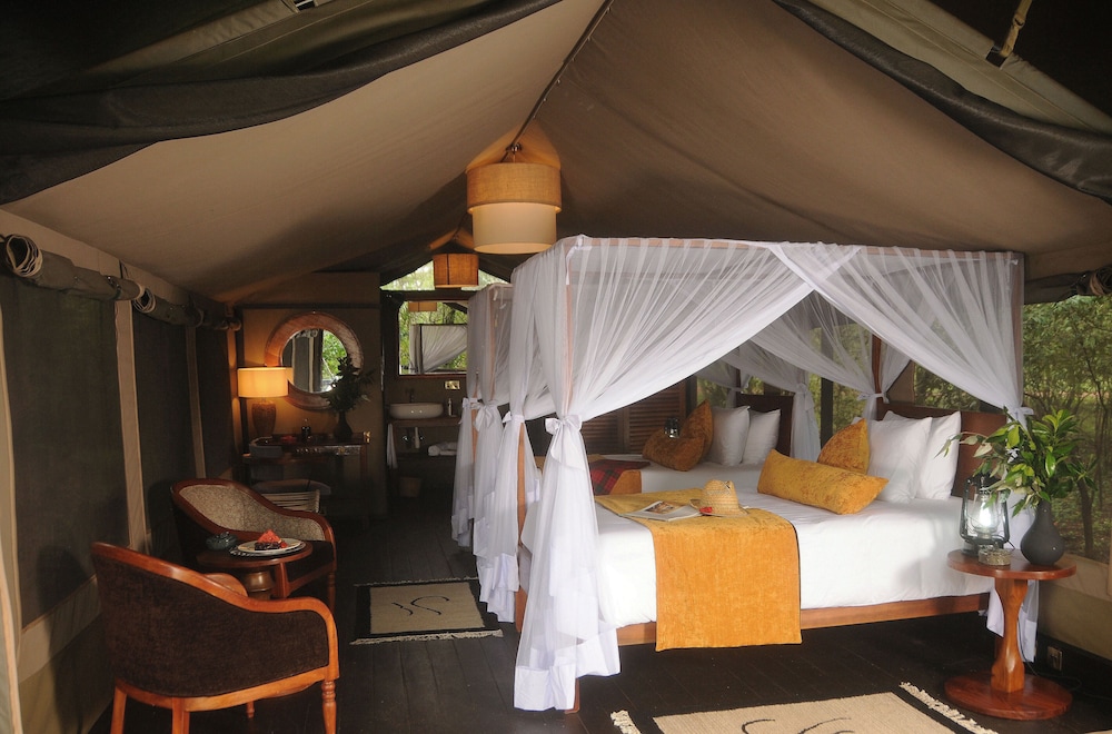 Castel Mara Camp view 5
