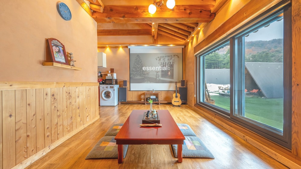 Yangpyeong Vivaco Hanok Stay