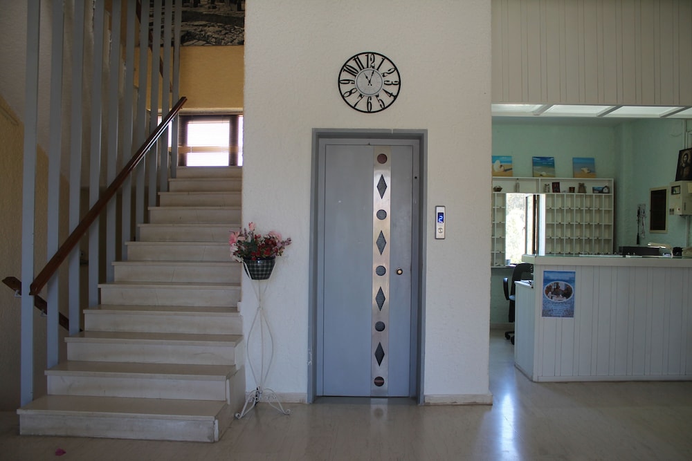 Hotel Esperides photo 2