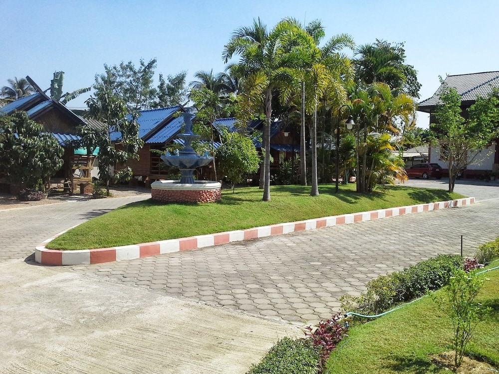 Suandarbporn Resort Mae Sot
