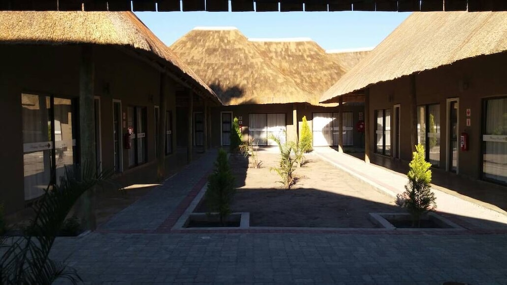 Makgovango Luxury Inn
