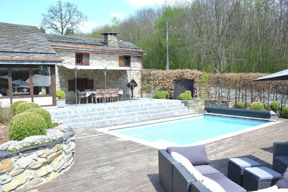 Farmhouse in Belgium Near Lake Coo & Jacuzzi