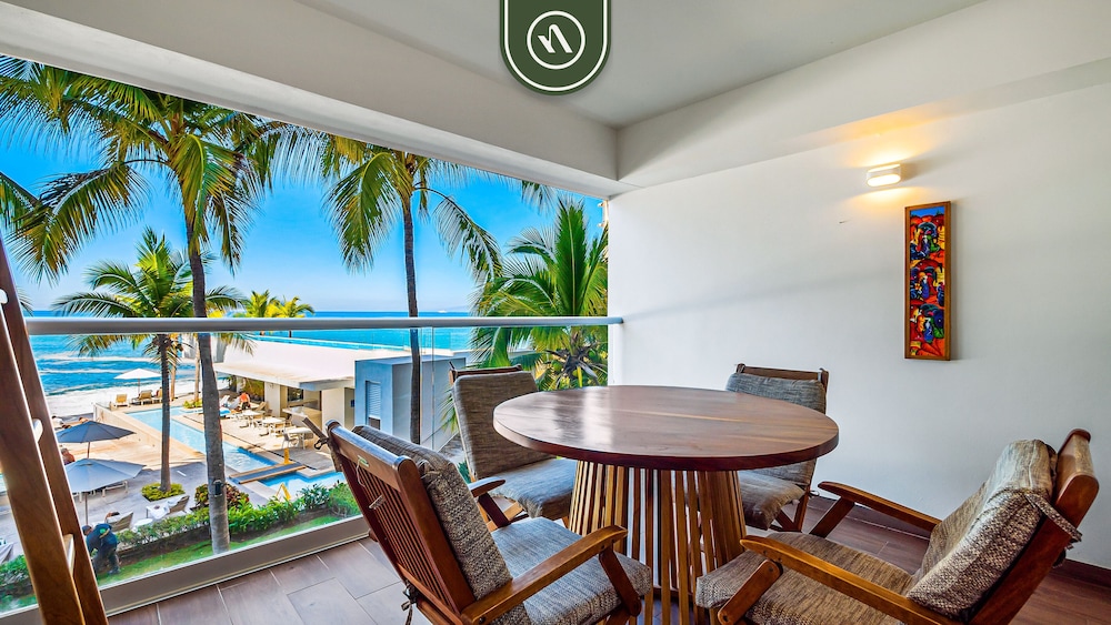 Harbor 171 by Naya Homes