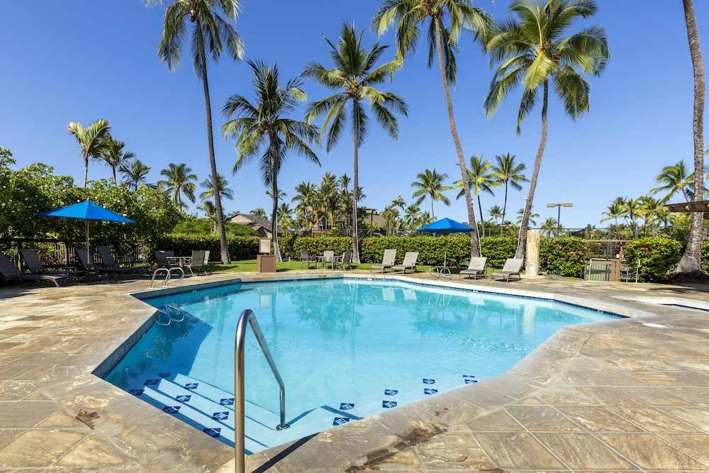 Konaloa Unimpeded Views of the Ocean