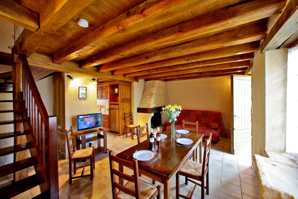 Combas Village De Gites