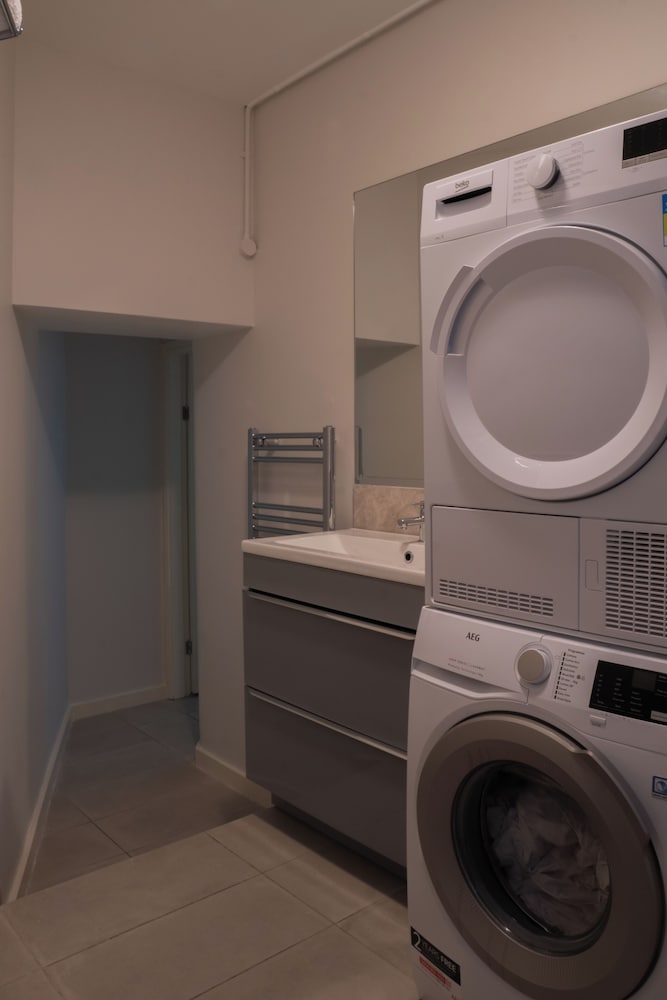The Egerton - Serviced Apartments