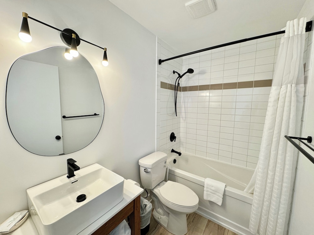 Ucluelet Wildwood Inn