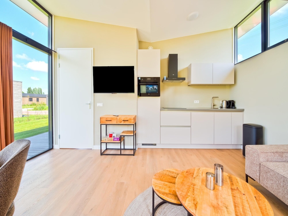 Holiday Home in Oud Ade Near Kaag Lakes