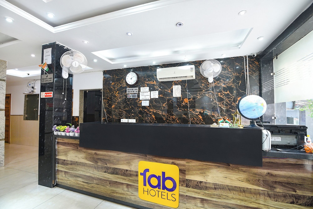 Fabhotel Sun Plaza