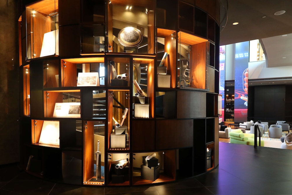 The WB Abu Dhabi, Curio Collection by Hilton