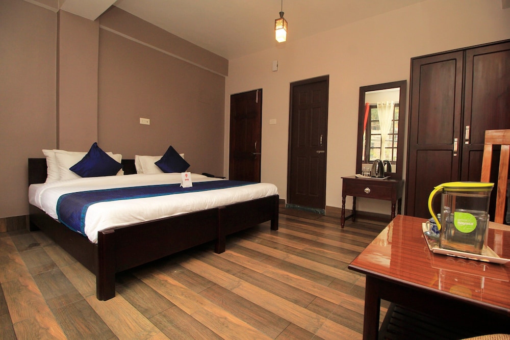 OYO 11630 Temi Residency