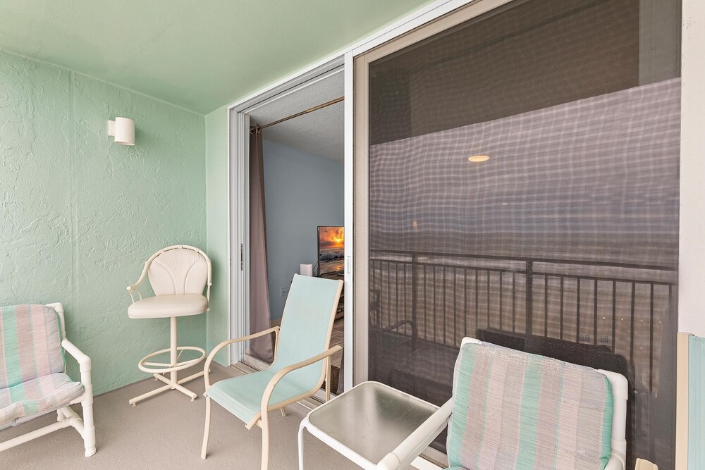 Coronado Towers 703