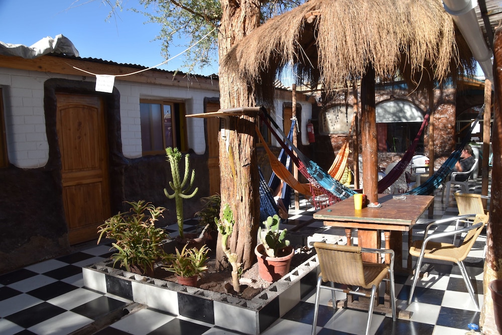 Hostal La Florida - Hostel