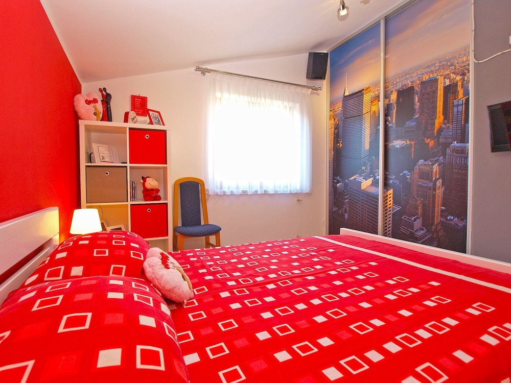 Apartment 1436 view 4