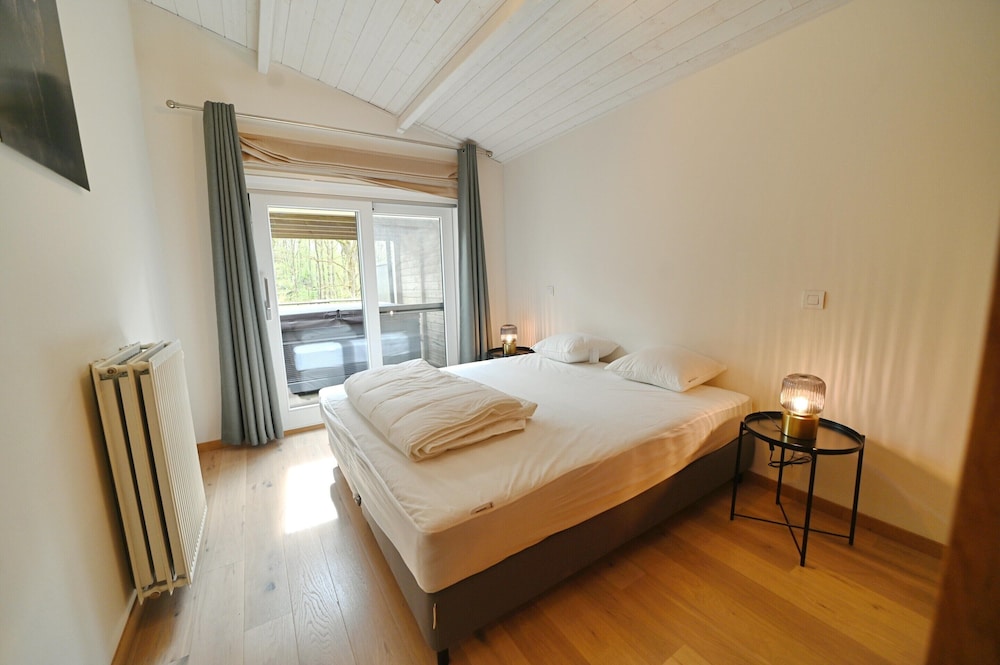 Holiday Home in Durbuy With Hot Tub & Sauna