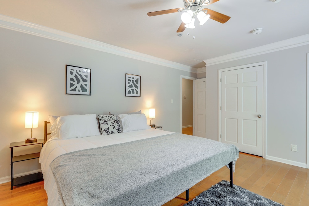Ideal for Reunions & Retreats: Brooks Getaway!