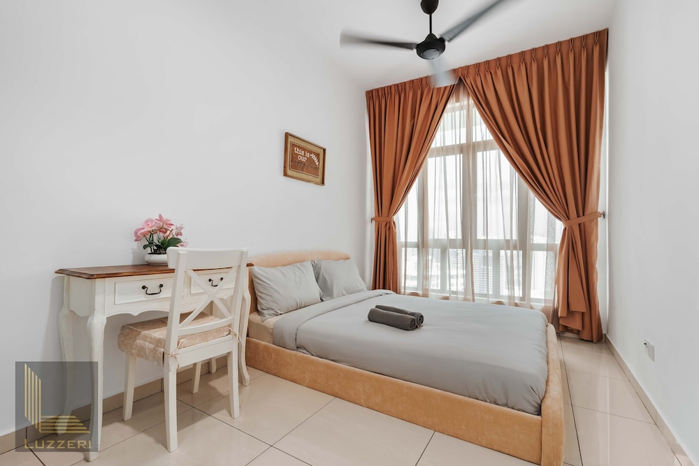 Legasi Kampung Bharu Guesthouse