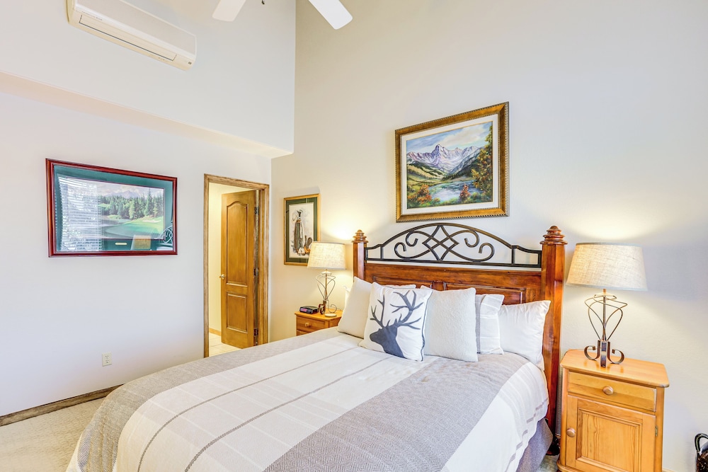 Seasons Lodge at Arrowhead: Beaver Creek Condo!