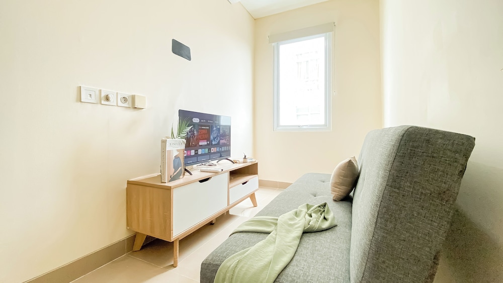 Fully Furnished 1Br Apartment B Residence