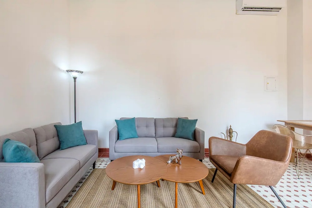 2CM-J1 APARTAMENTO EN GETSEMANI CON WIFI
