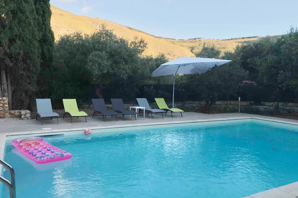 Villa Giovanna con Piscina by Wonderful Italy photo 4