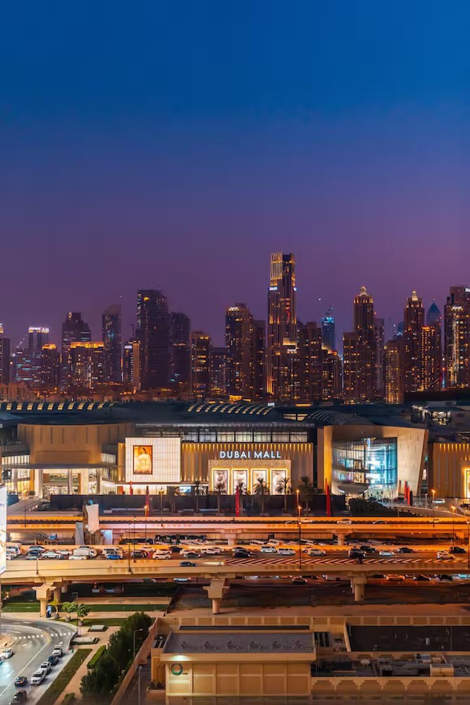 Rove Haven Crown 4BR Burj Dubai Mall