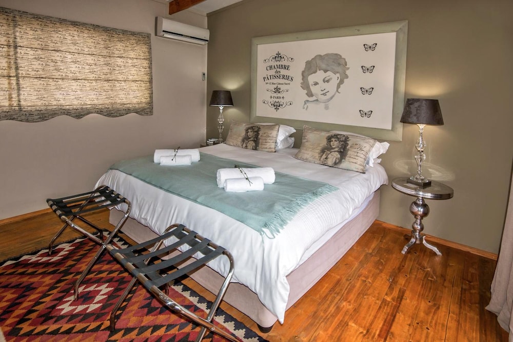 Sevens Guest House