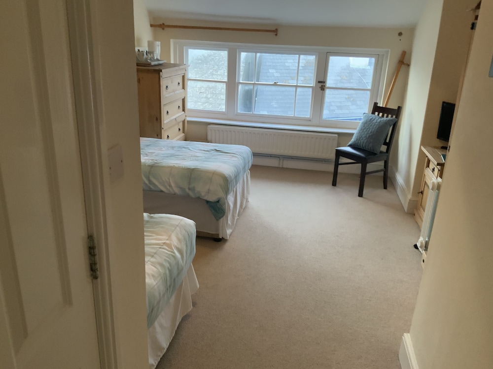 Bideford Vacations - The Wayfarer Inn - Property Image 26