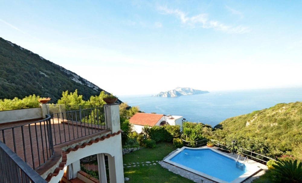 Villa Posidonia in Massa Lubrense view 2