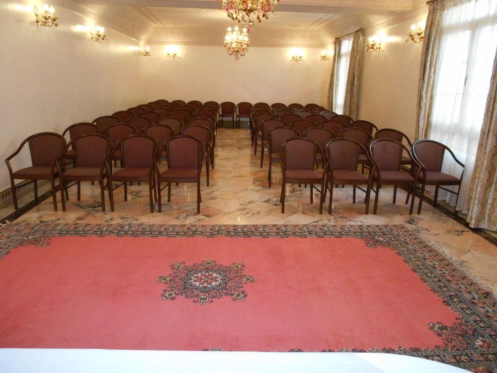 meeting & event spaces