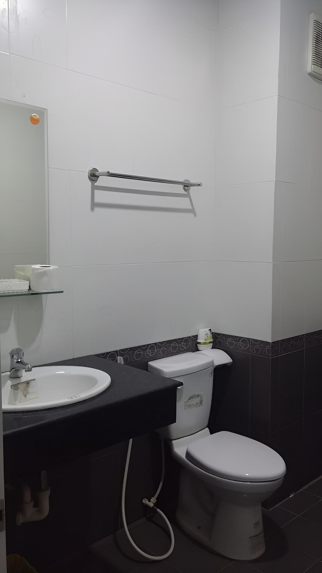 Hotel 175