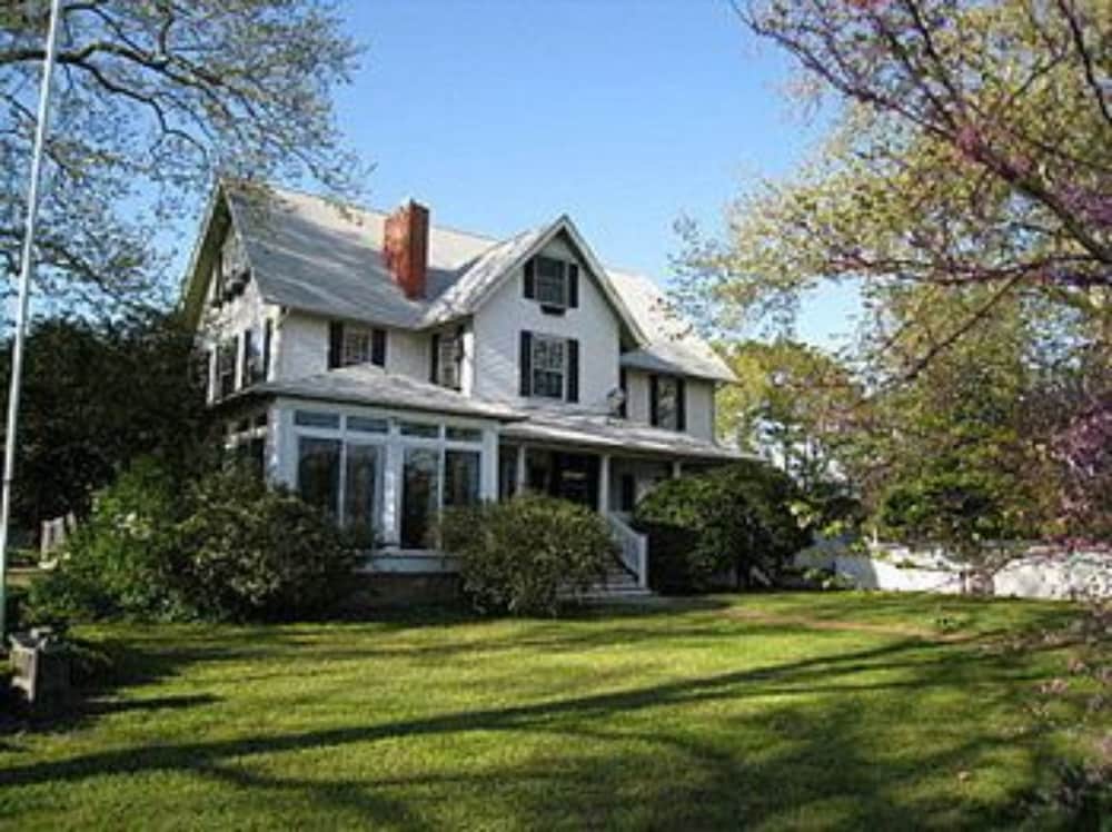 Fig Street Inn