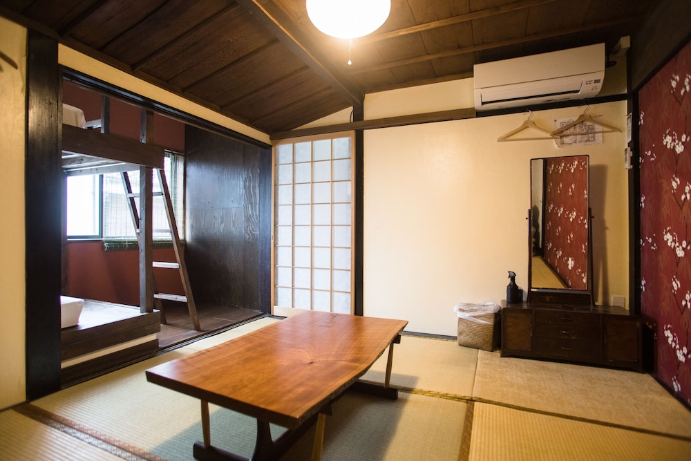 Guesthouse U-En - Hostel
