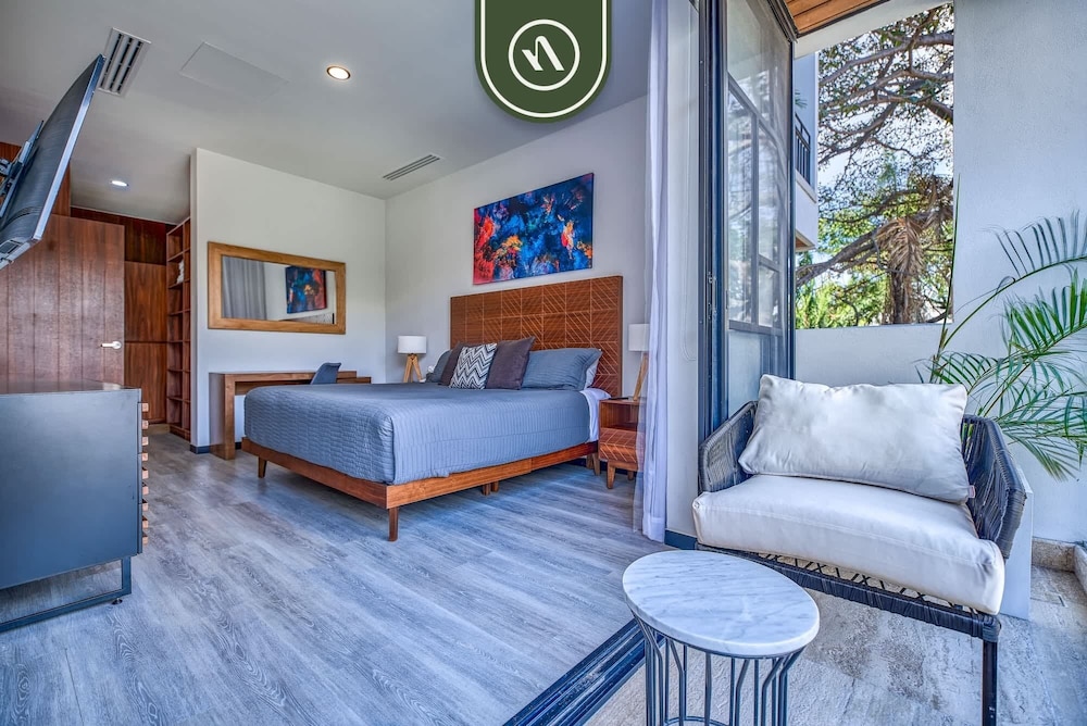 New 2BR Condo in Zona Romantica - Rooftop Pool